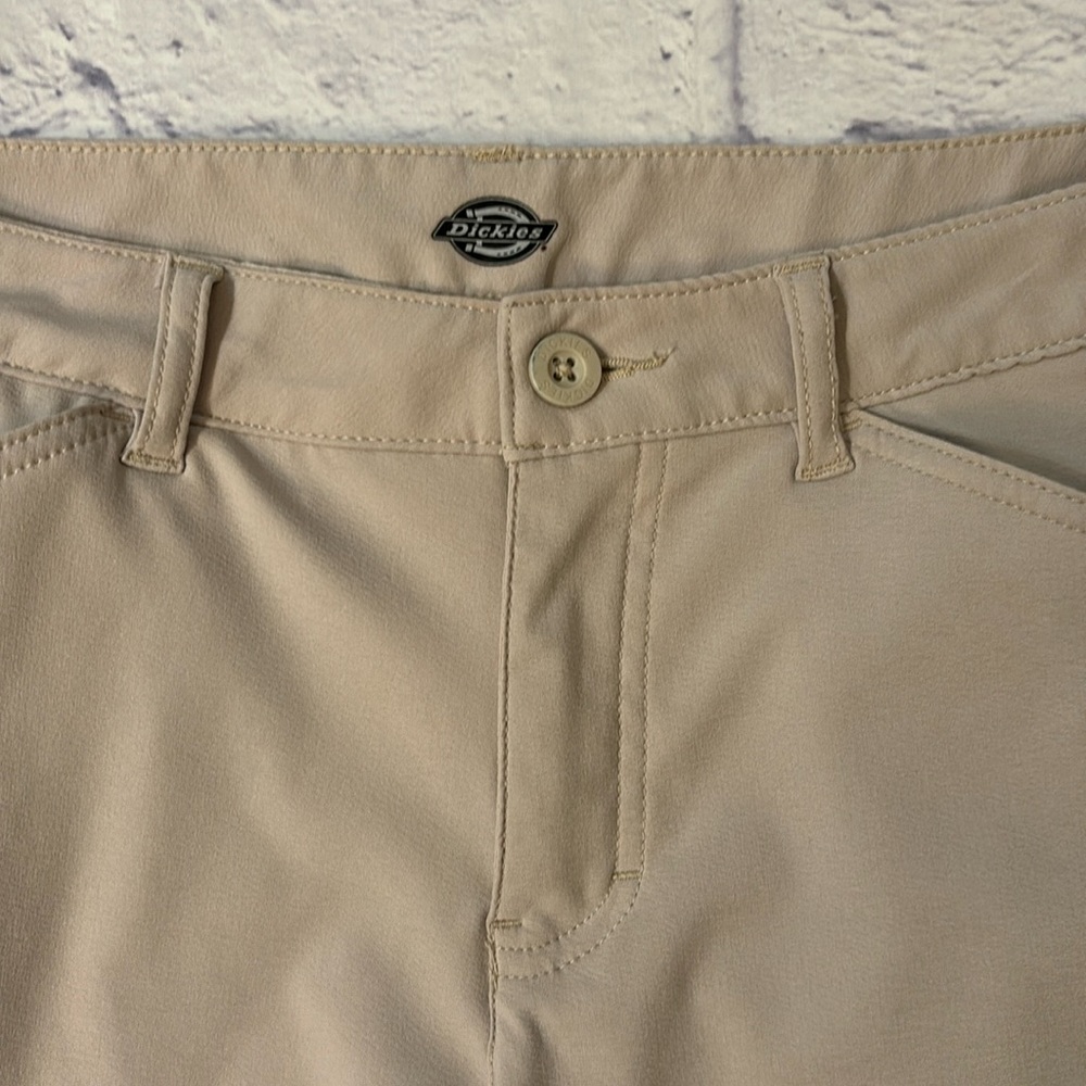 Dickies Quick Dry Performance Stretch Shorts Ligh… - image 2